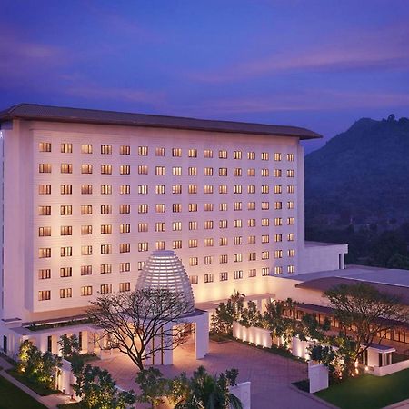 Vivanta Guwahati Ngoại thất bức ảnh